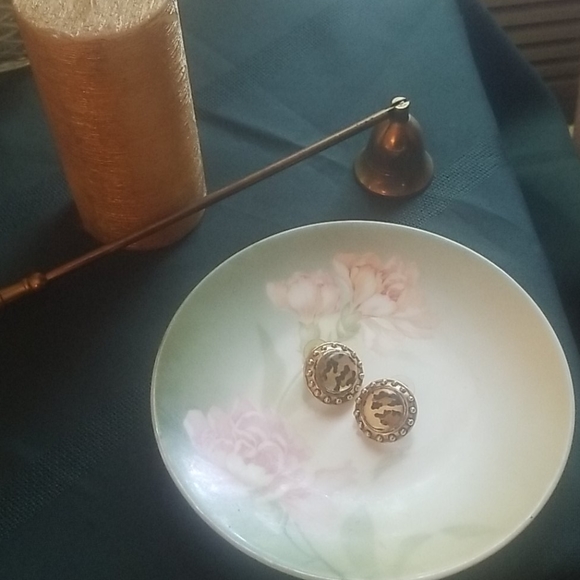 Quality Jewelry - Picture 2 of 4